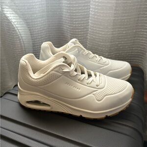 Skechers White Athletic Sneakers